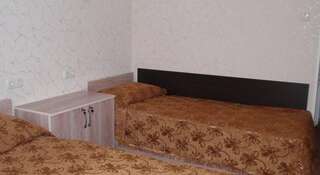 Гостиница У Источника Ессентуки Двухместный номер с 1 кроватью или 2 отдельными кроватями-5